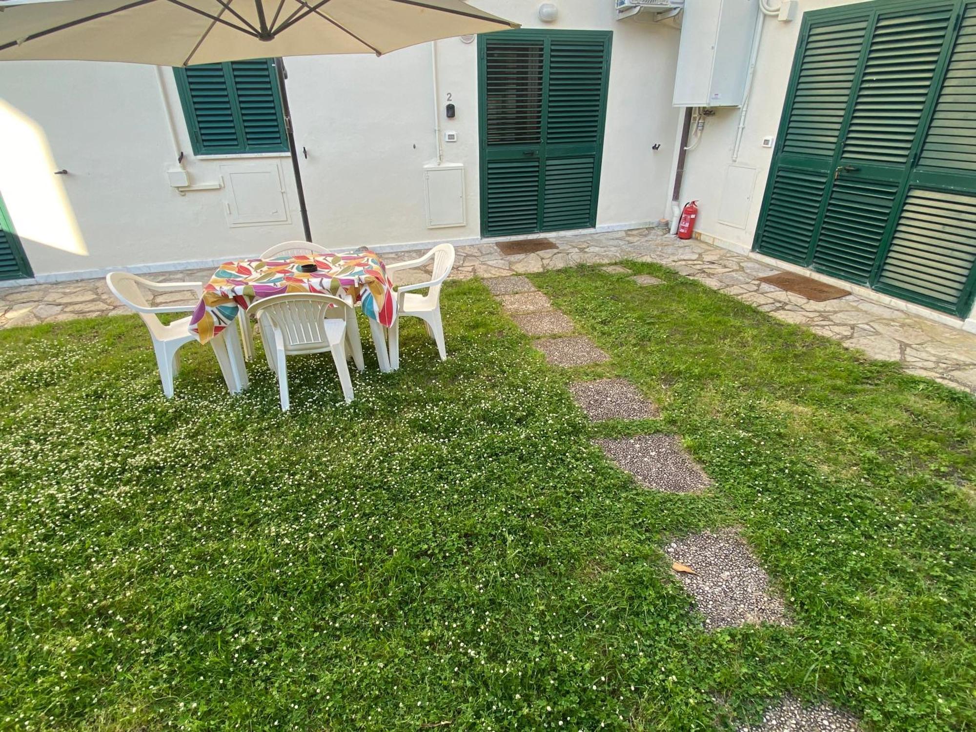 Le Tre Isolette A 200M Dal Mare Lejlighed Marina Di Pisa Eksteriør billede